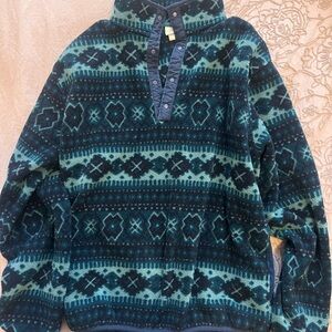 L.L. Bean Vintage Blue Patterned Pullover with snap buttons